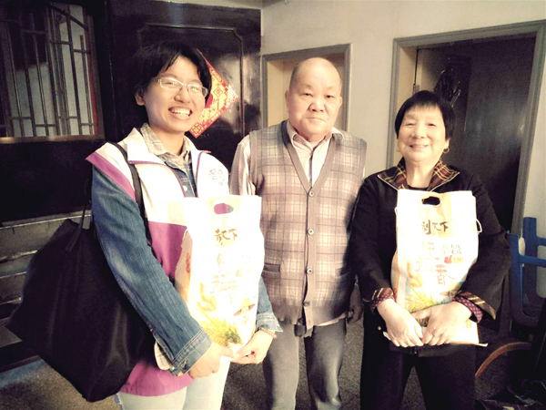 【华大街道社区服务项目】“重阳余热，二度升温”入户送温暖活动