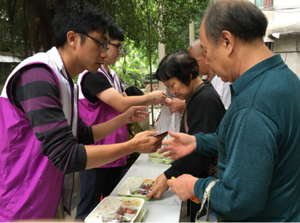 【市桥家综】爱心午餐暖怡乐